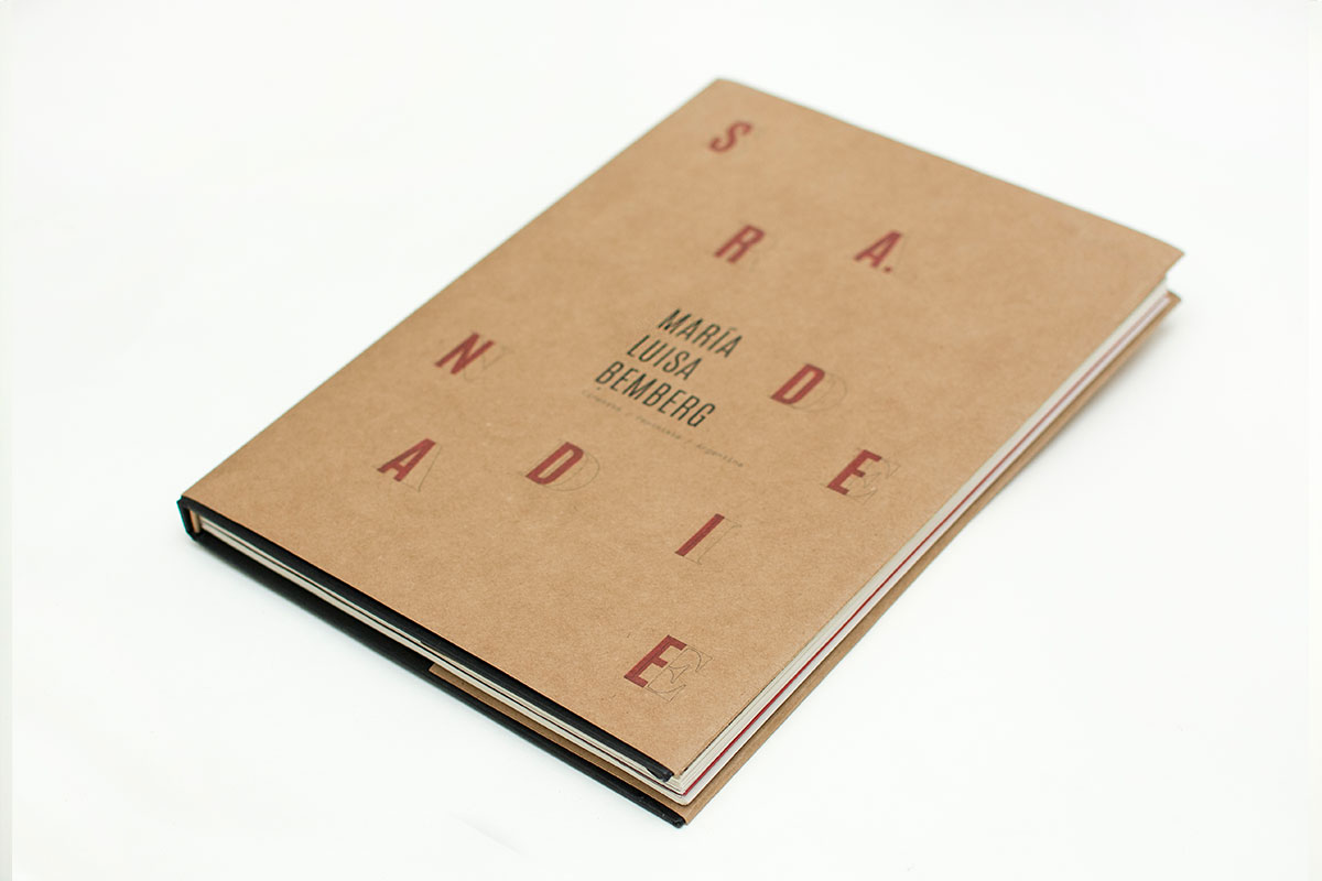Libro de edición especial. Trabajo de Pilar Estruga.