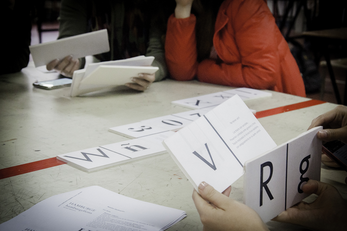 Dominó. Trabajo de Alumnes UBA.
